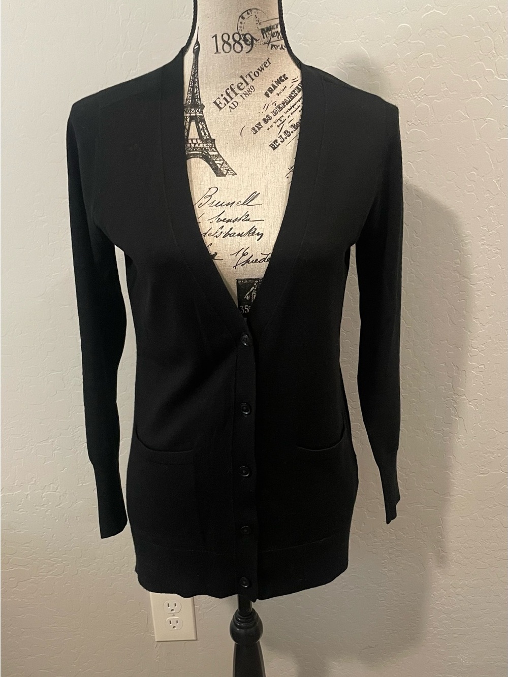 Banana Republic Black V‑Neck Button Cardigan